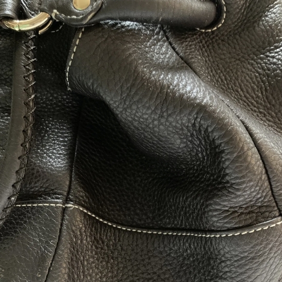 Talbot's cinched espresso bucket bag genuine pebbled leather magnetic closure - Picture 9 of 10